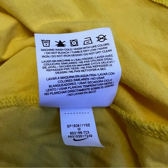 Nike Brazil Logo T-shirt 852188-703 - Picture 6 of 6